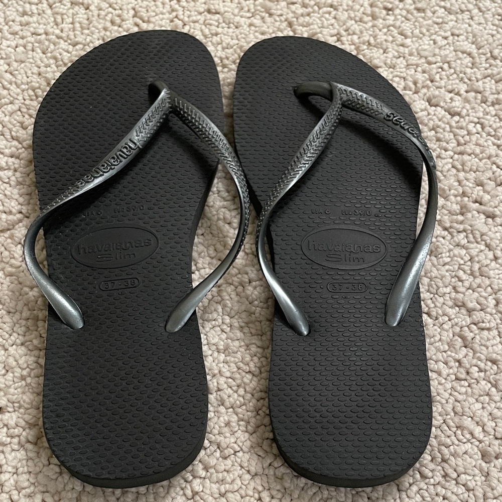Havaianas Classic Black Sandals